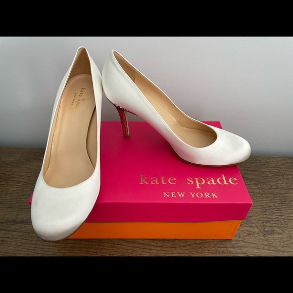 NEW Kate Spade Glitter Heels in Ivory and Platinum, 8.5 - Picture 3 of 9